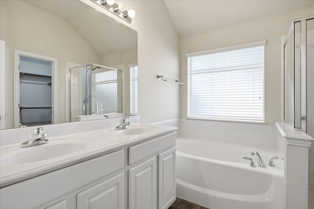 617 Catalpa Road, Fort Worth, TX 76131