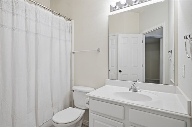 617 Catalpa Road, Fort Worth, TX 76131