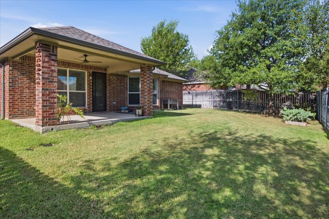 617 Catalpa Road, Fort Worth, TX 76131
