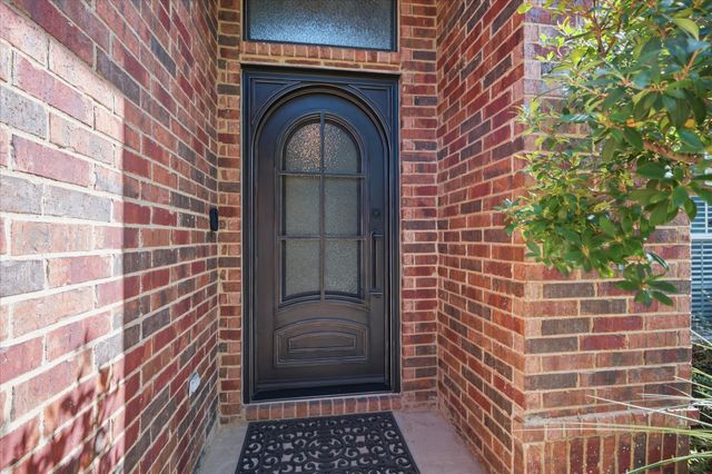 617 Catalpa Road, Fort Worth, TX 76131