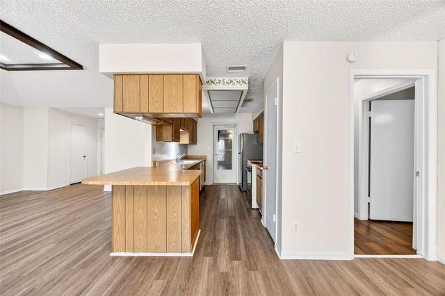 11103 Bellerive Drive, Houston, TX 77072