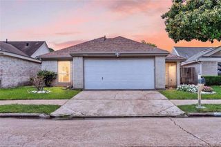11103 Bellerive Drive, Houston, TX 77072