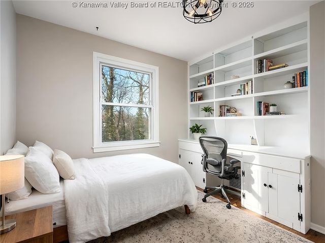 600 Churchill Drive, Charleston, WV 25314