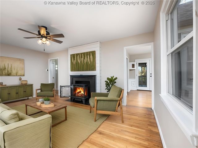 600 Churchill Drive, Charleston, WV 25314