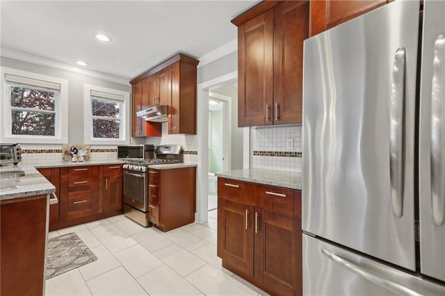 3410 Glenwood Road, Decatur, GA 30032