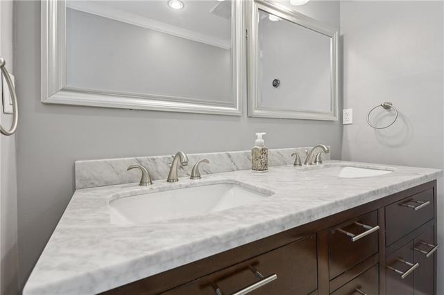 3410 Glenwood Road, Decatur, GA 30032