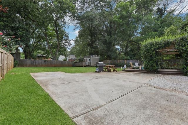 3410 Glenwood Road, Decatur, GA 30032