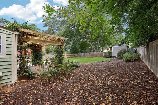 3410 Glenwood Road, Decatur, GA 30032