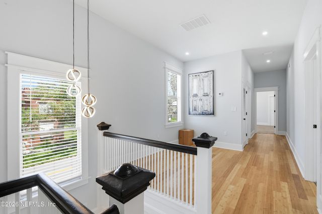 205 E 1ST Street, Jacksonville, FL 32206