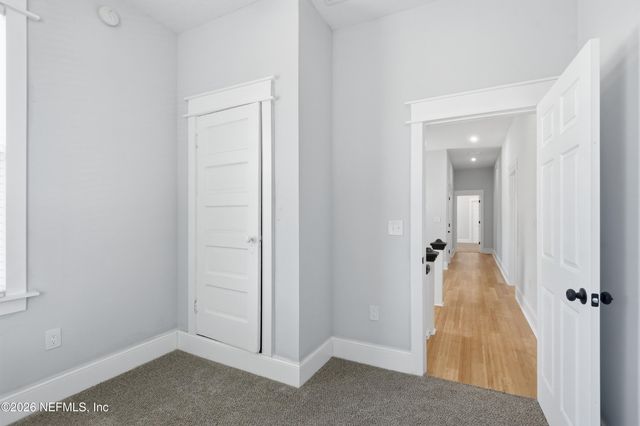 205 E 1ST Street, Jacksonville, FL 32206