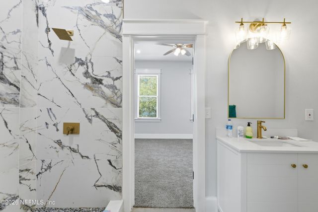 205 E 1ST Street, Jacksonville, FL 32206