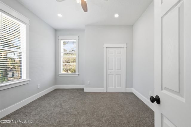 205 E 1ST Street, Jacksonville, FL 32206