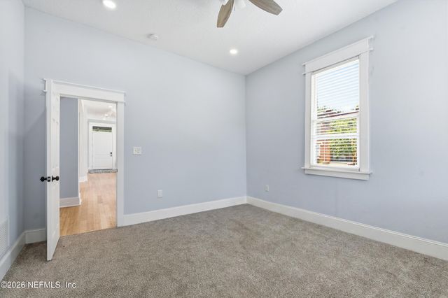 205 E 1ST Street, Jacksonville, FL 32206