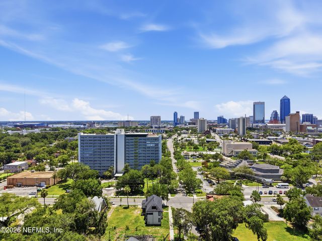 205 E 1ST Street, Jacksonville, FL 32206
