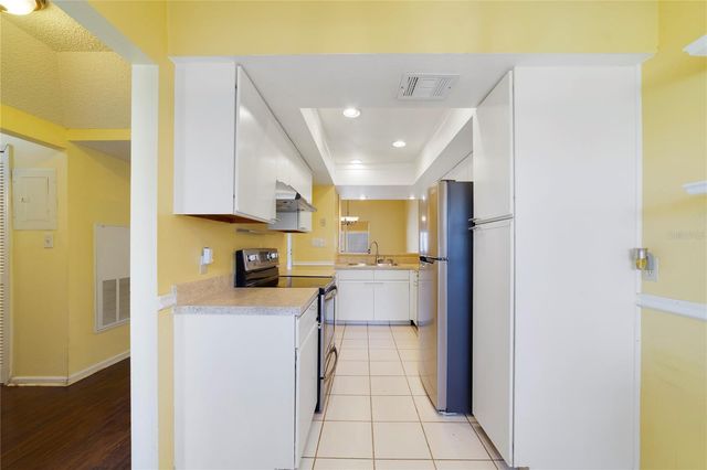 260 W SABAL PALM PLACE 0, Longwood, FL 32779