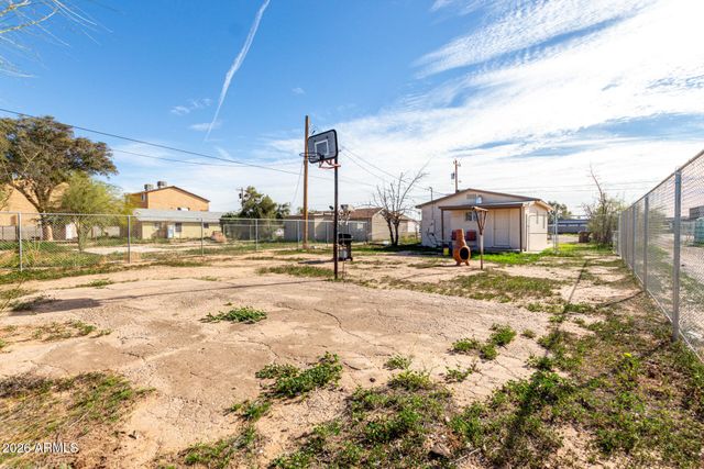 460 W SPRUELL Avenue, Coolidge, AZ 85128
