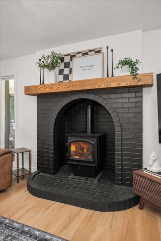 18010 N Saddle hill Rd, Colbert, WA 99005