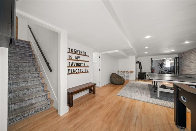 18010 N Saddle hill Rd, Colbert, WA 99005