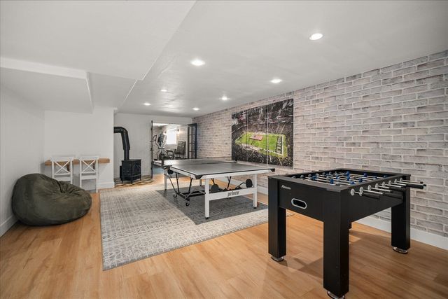 18010 N Saddle hill Rd, Colbert, WA 99005