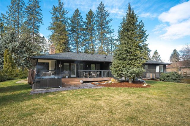18010 N Saddle hill Rd, Colbert, WA 99005