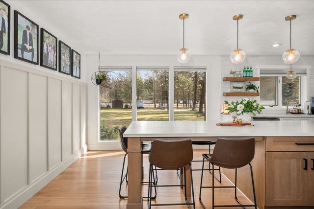 18010 N Saddle hill Rd, Colbert, WA 99005