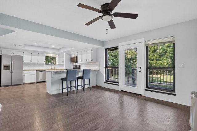 2122 N Dobbs, Harrah, OK 73045