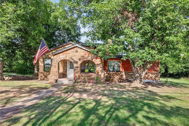 2122 N Dobbs, Harrah, OK 73045