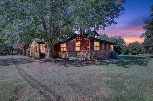 2122 N Dobbs, Harrah, OK 73045