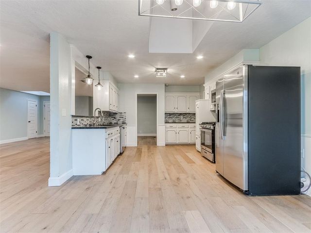 1428 Cinderella Avenue, Norman, OK 73072