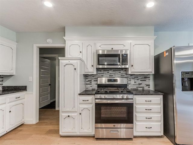 1428 Cinderella Avenue, Norman, OK 73072