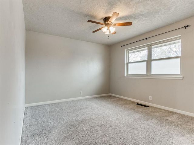 1428 Cinderella Avenue, Norman, OK 73072