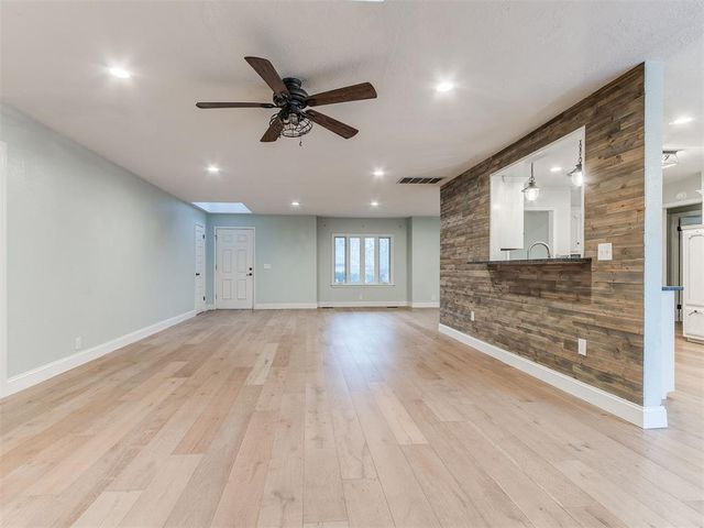 1428 Cinderella Avenue, Norman, OK 73072