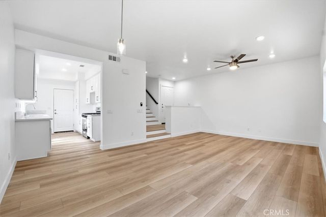 13522 Island Palms, Sylmar, CA 91342