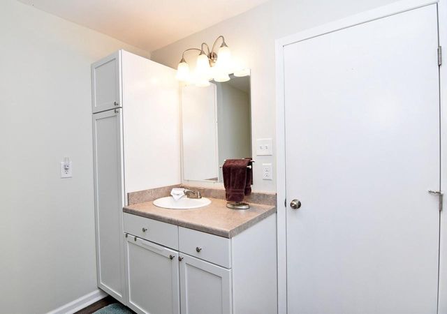 6120 242nd AVENUE, Salem, WI 53168
