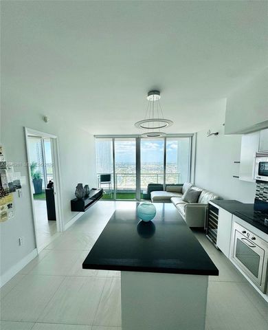 92 SW 3rd St 3608, Miami, FL 33130