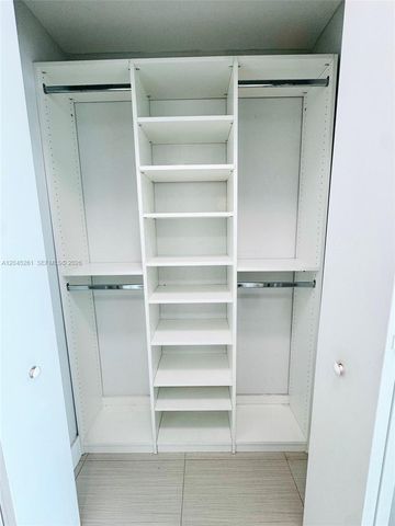 92 SW 3rd St 3608, Miami, FL 33130