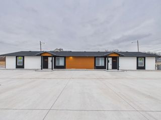 1352-1354 N Chautauqua Ave, Wichita, KS 67214