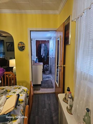 215 W 2Nd St, Clifton City, NJ 07011