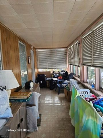 215 W 2Nd St, Clifton City, NJ 07011