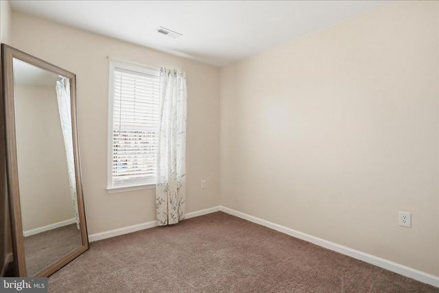 97 QUINCE TREE DR, Martinsburg, WV 25403
