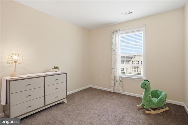 97 QUINCE TREE DR, Martinsburg, WV 25403