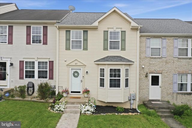 97 QUINCE TREE DR, Martinsburg, WV 25403
