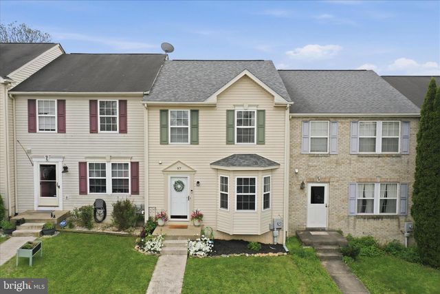 97 QUINCE TREE DR, Martinsburg, WV 25403