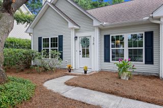 378 Jardinere Walk, Mount Pleasant, SC 29464