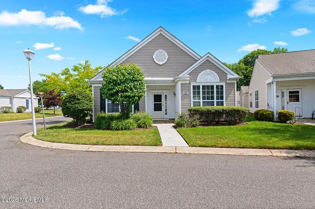 527 Harrier Drive 527, Monroe, NJ 08831