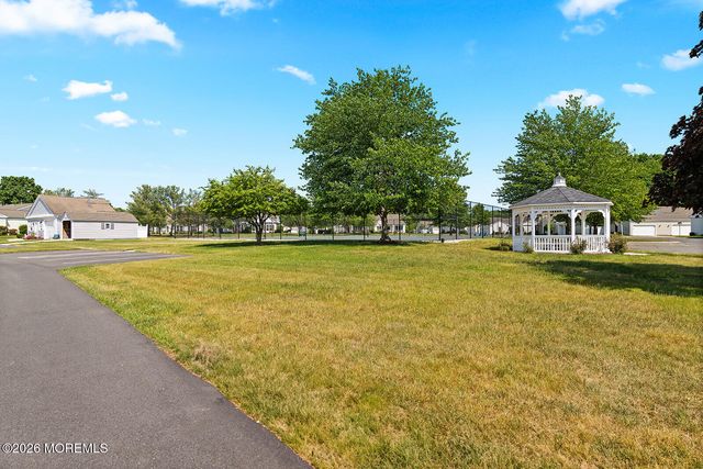527 Harrier Drive 527, Monroe, NJ 08831