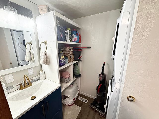 2395 Redwood Avenue 23, Grants Pass, OR 97527