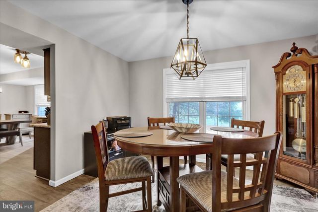 125 SHIRE LN, Wernersville, PA 19565