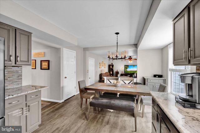 125 SHIRE LN, Wernersville, PA 19565