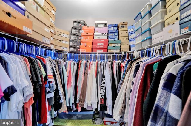 125 SHIRE LN, Wernersville, PA 19565